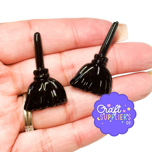 Mini Witch Broom Resin Flatback Cabochons 10pcs Black Broom Charms Halloween Embellishments for Slime Decoden Crafts DIY Supplies