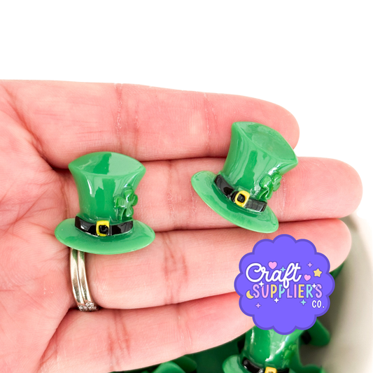 Green Leprechaun Hat Resin Cabochons, St Patrick’s Flatback Embellishments (4pc)