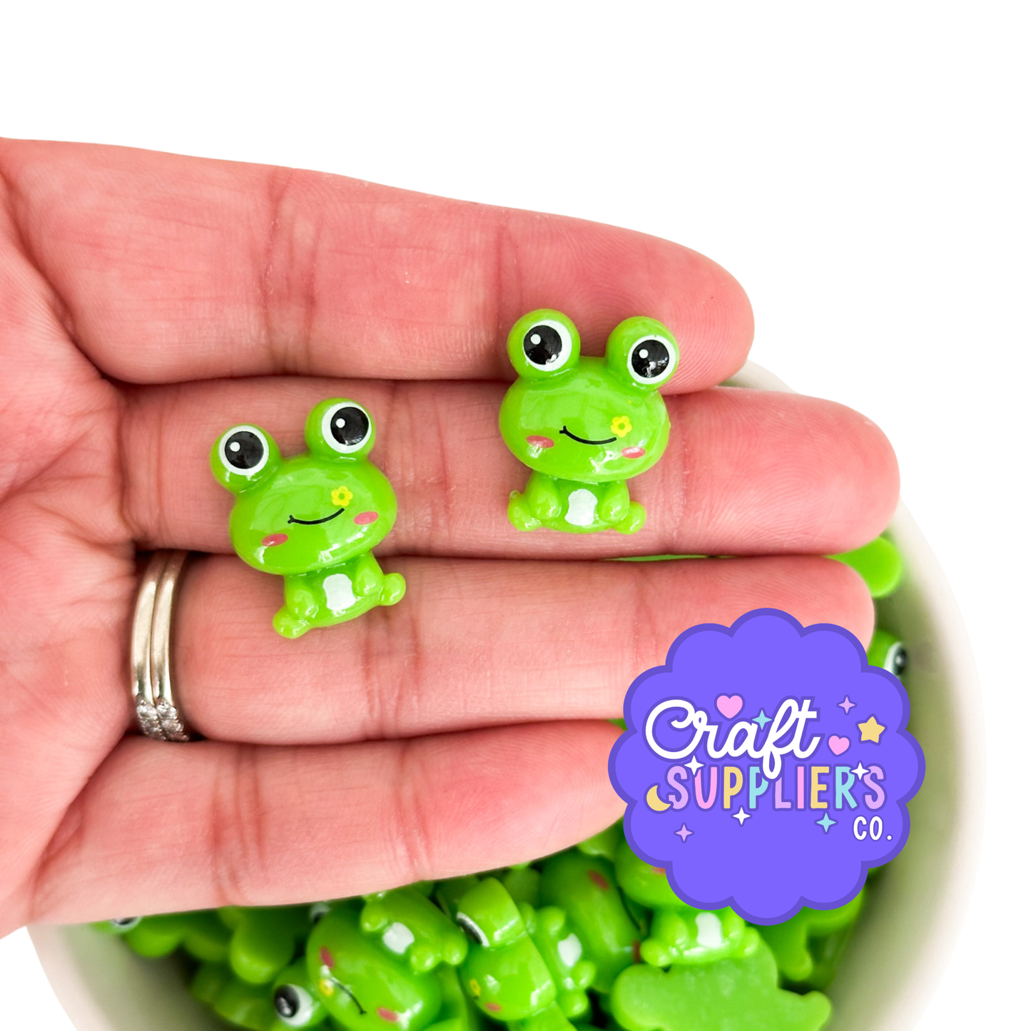 Cute Green Frog Resin Flat Back Cabochons – Kawaii Frog Embellishments – Resin Craft Supplies – Set of 4