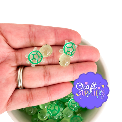 Mini Turtle Charms, Green Resin Turtles, 3D Animal Craft Embellishments Set